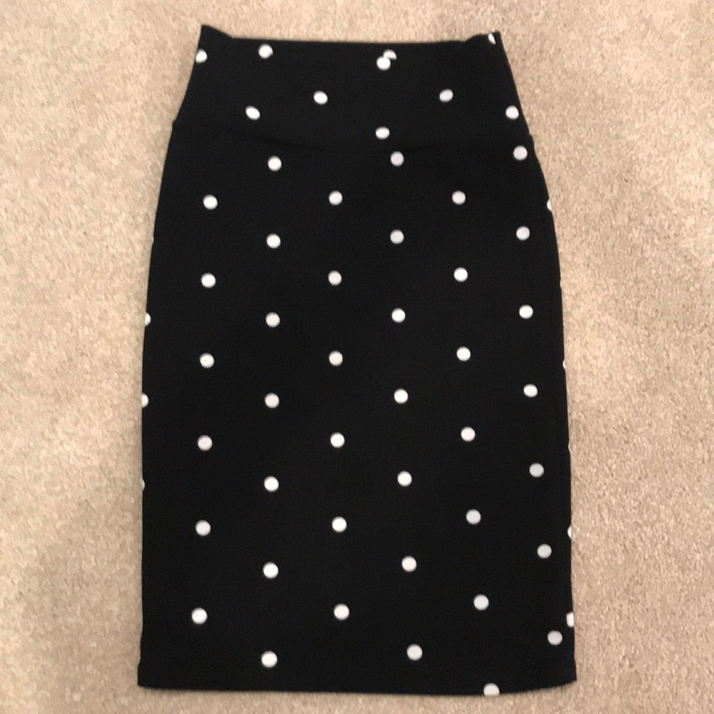 Lularoe Polka dot cassie Skirt xs
